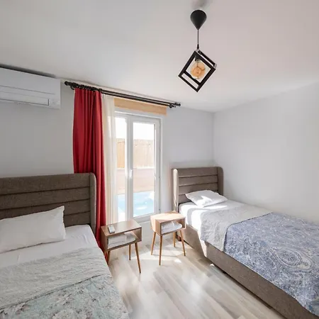 Szálloda Renkli Evler / Beyaz Ev 4*